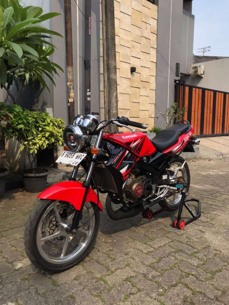 NINJA R