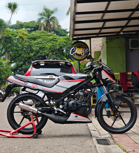 Suzuki RGR 150