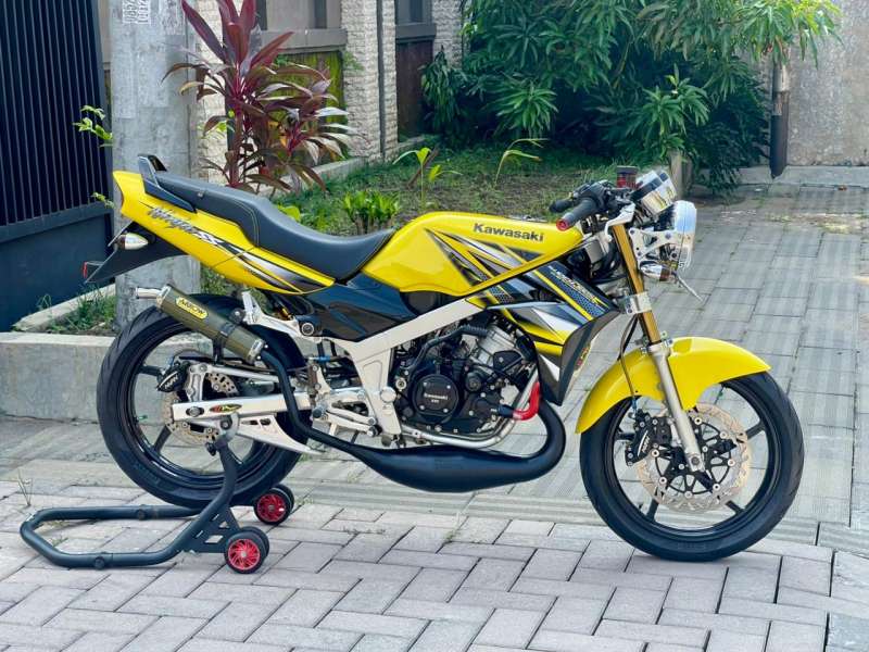 Kawasaki Ninja 150 SS