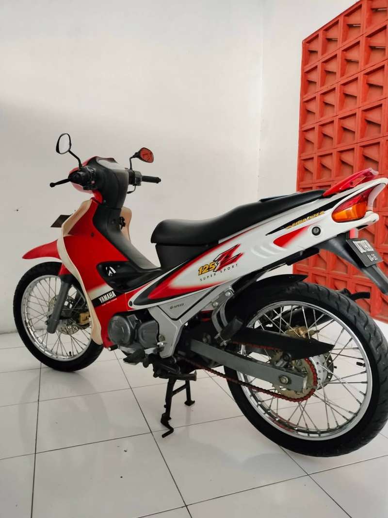 Yamaha 125z